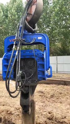 FV-500 4台のエキセントリックパイルドライバー 759kNの力 48-52トンの掘削機